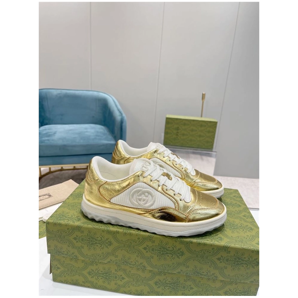 FashionStatement,GUCCI,IconicStyle,ItalianCraftsmanship,LuxuryFootwear,SNEAKER