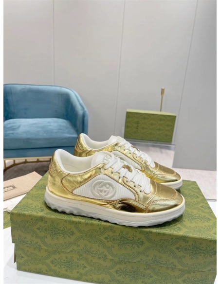 FashionStatement,GUCCI,IconicStyle,ItalianCraftsmanship,LuxuryFootwear,SNEAKER