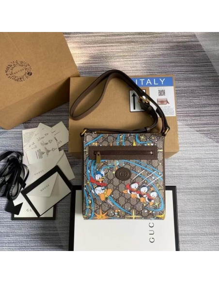 Gucci Donald Duck Messenger Bags 645054 21X22X4cm,Gucci Bags