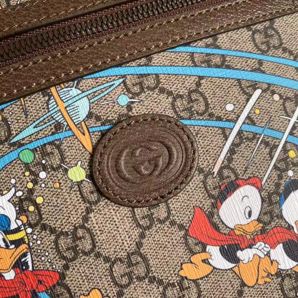 Gucci Donald Duck Messenger Bags 645054 21X22X4cm,Gucci Bags