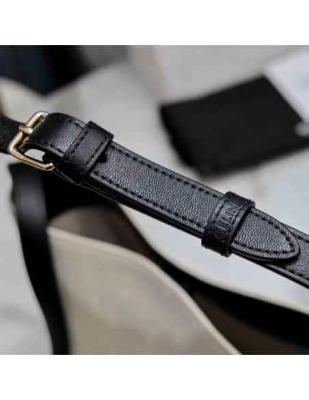 Celine Bags 198243 30X22X13cm