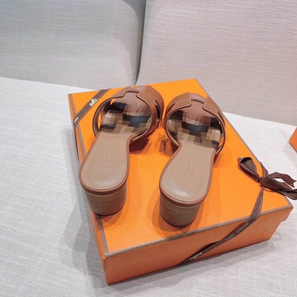 Hermes mid-heel slides summer shoes_16