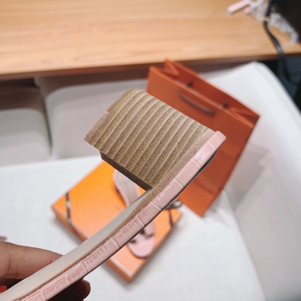 Hermes mid-heel slides summer shoes_2