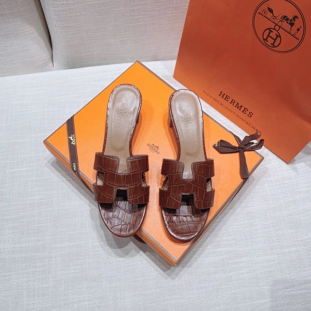Hermes mid-heel slides summer shoes_2