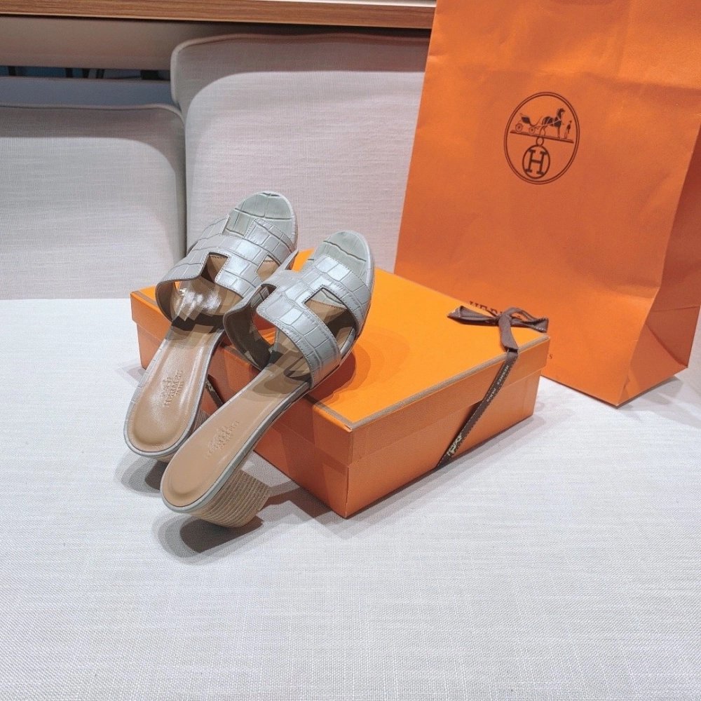 Hermes mid-heel slides summer shoes_2