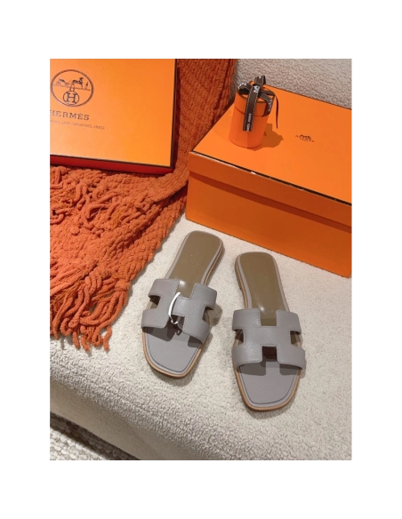 Hermes Oran slides