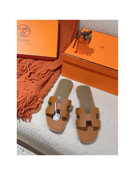 Hermes Oran slides