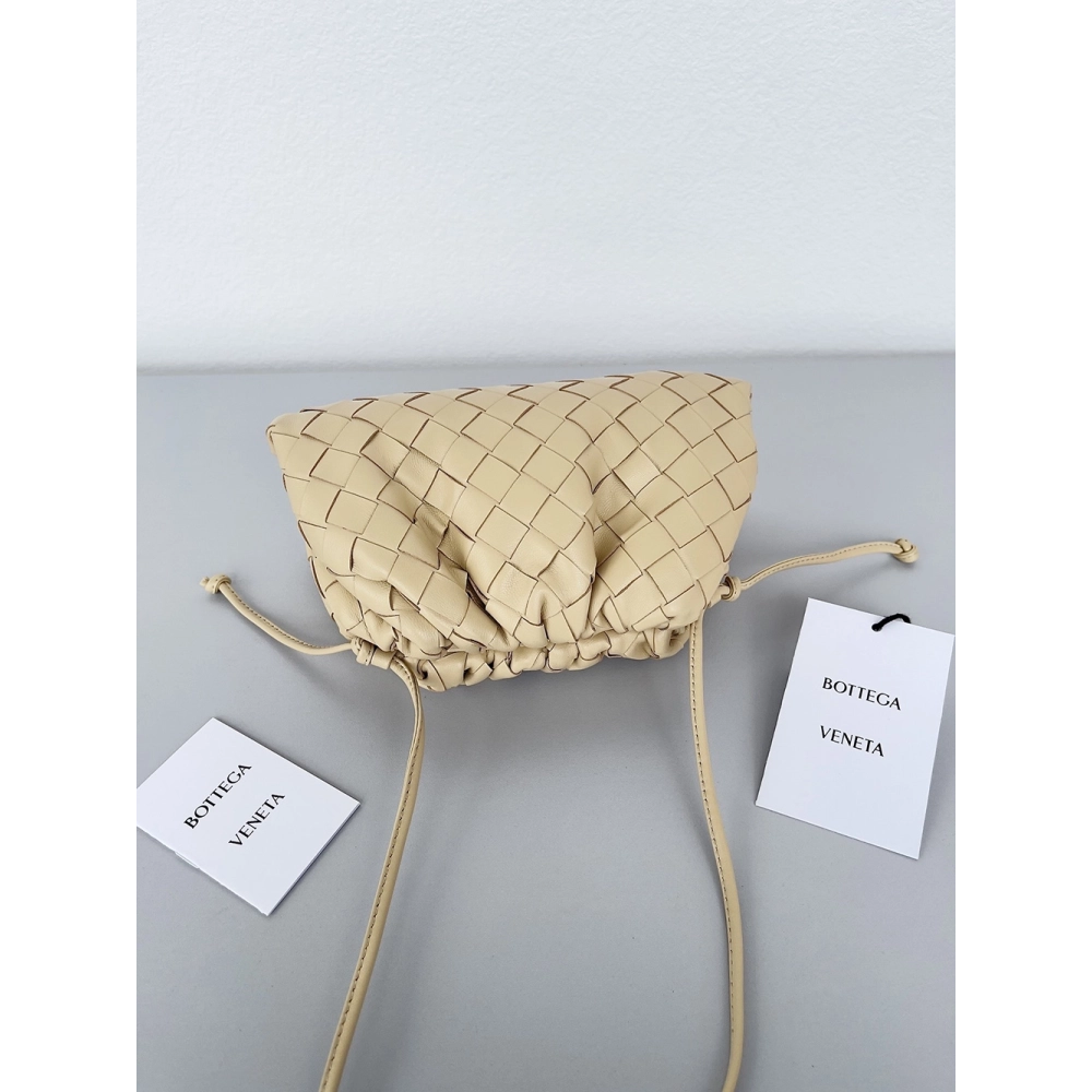 Bottega Veneta bags 84243 22X12X7cm