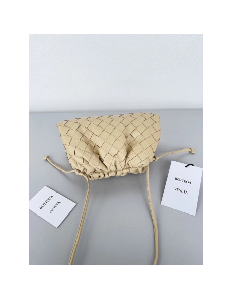 Bottega Veneta bags 84243 22X12X7cm