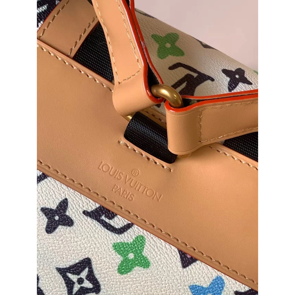 Louis Vuitton Christopher MM Vanilla Bags M25240 44X38X12.5cm,Louis Vuitton Bags