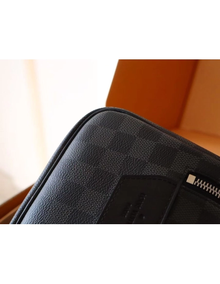 Louis Vuitton Dopp Kit Toilet Pouch N40127 28X15X16.5cm,Louis Vuitton Bags