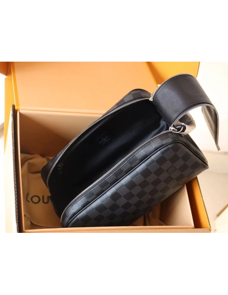 Louis Vuitton Dopp Kit Toilet Pouch N40127 28X15X16.5cm,Louis Vuitton Bags