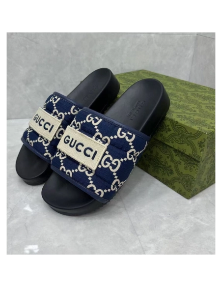 Gucci GG Canvas Blue Flip-flops,Gucci Slides