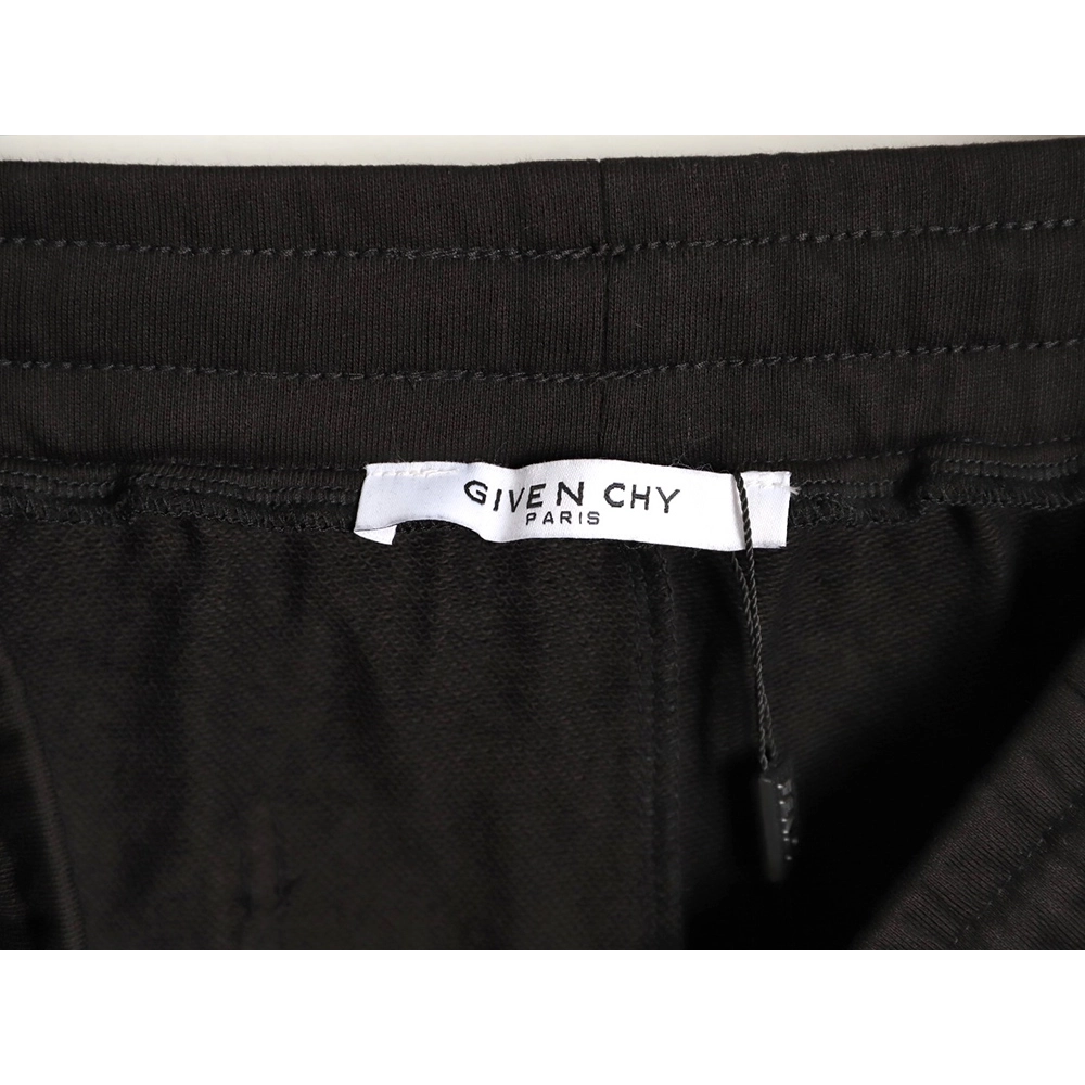 Givenchy star print shorts,Givenchy