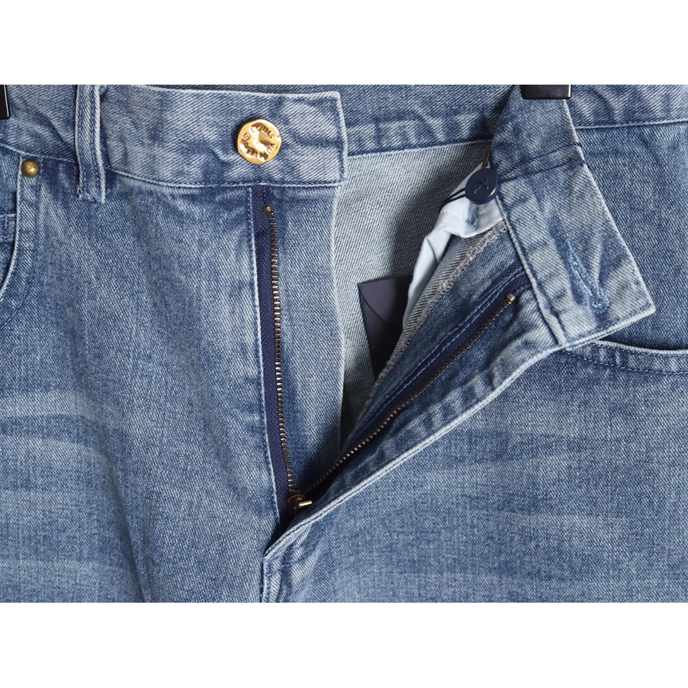 Louis Vuitton embossed monogram cargo jeans,Louis Vuitton