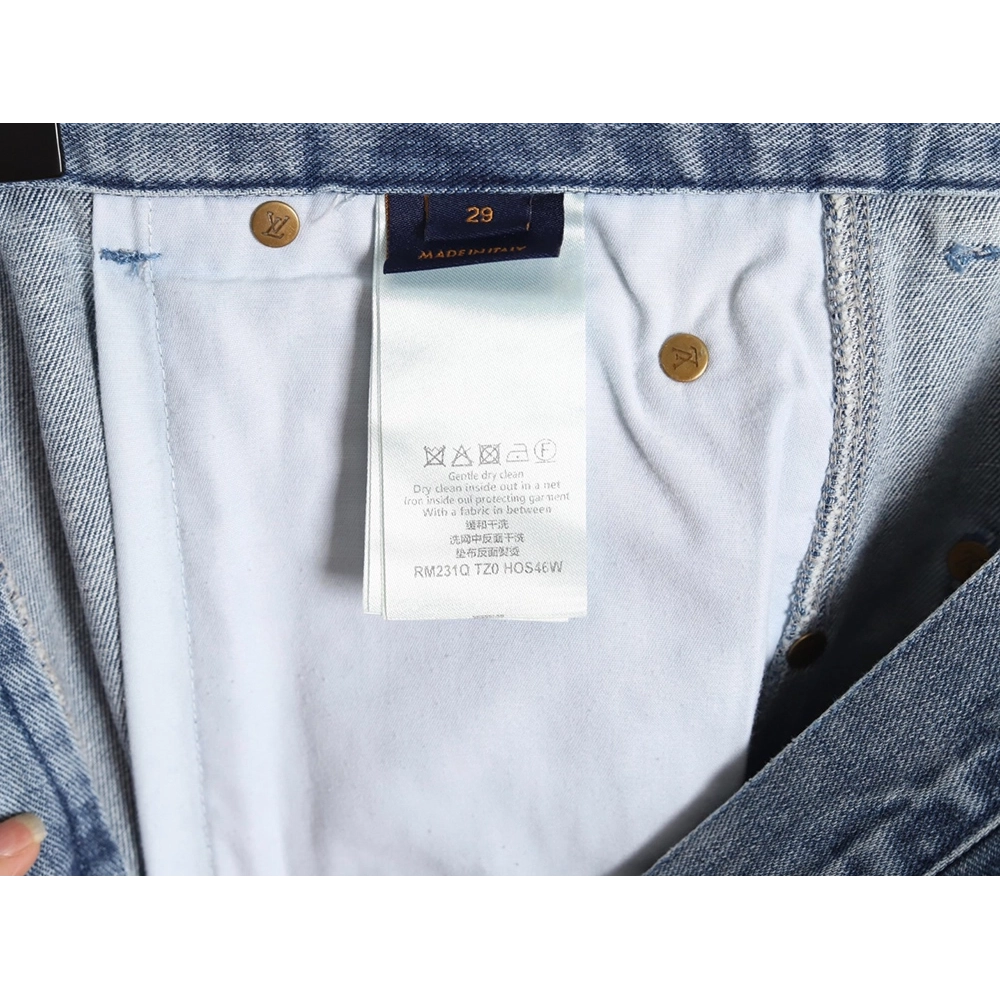 Louis Vuitton embossed monogram cargo jeans,Louis Vuitton