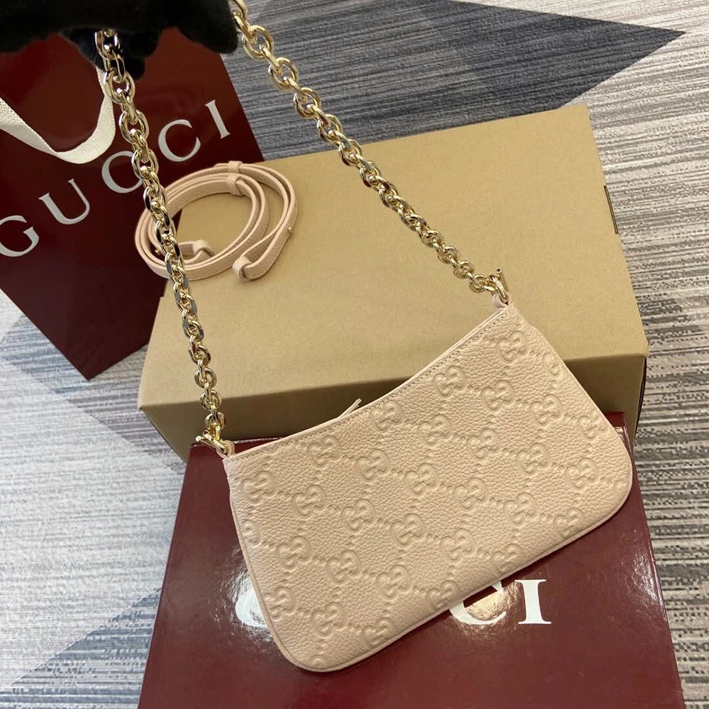 Gucci Emblem Bags 815278 23X12X2cm,Gucci Bags,BAGS