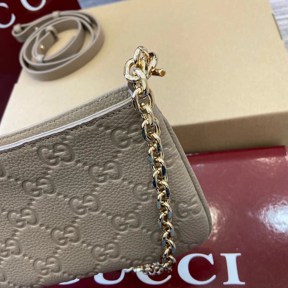 Gucci Emblem Bags 815278 23X12X2cm,Gucci Bags,BAGS
