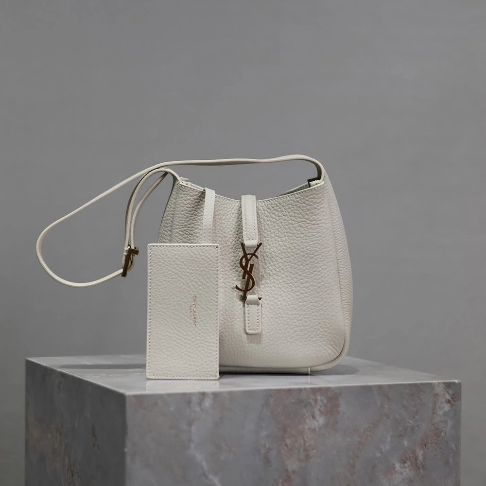 Saint Laurent Le 5 ¨¢ 7 Grained Leather Bags 633158 15X16X7cm,Gucci Bags,BAGS