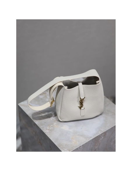 Saint Laurent Le 5 ¨¢ 7 Grained Leather Bags 633158 15X16X7cm,Gucci Bags,BAGS