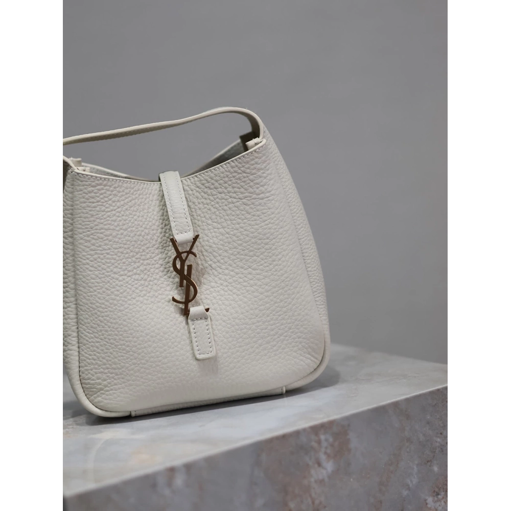 Saint Laurent Le 5 ¨¢ 7 Grained Leather Bags 633158 15X16X7cm,Gucci Bags,BAGS