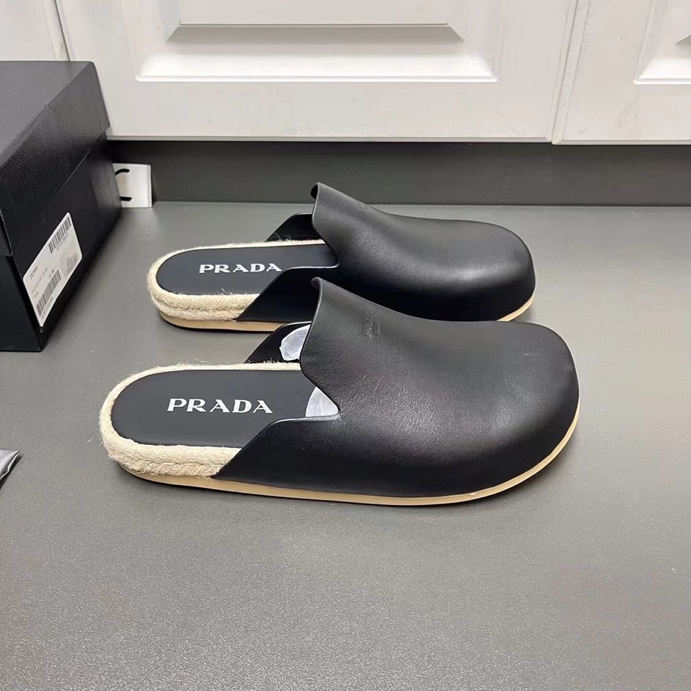 Prada Suede mules,PRADA SNEAKER,we have More Brands prdocuts available.