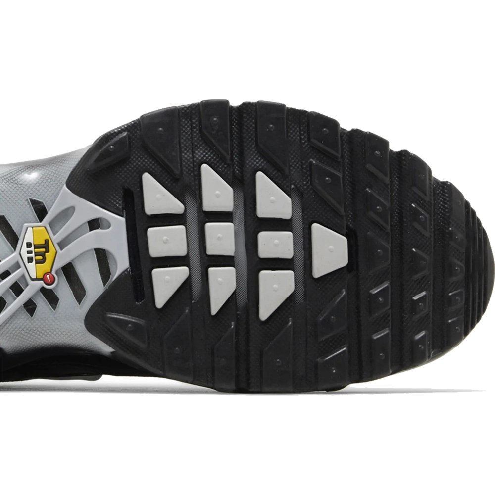 Air Max Plus Multi Swoosh Black Bright Crimson,NIKE AIR MAX,NIKE SHOES