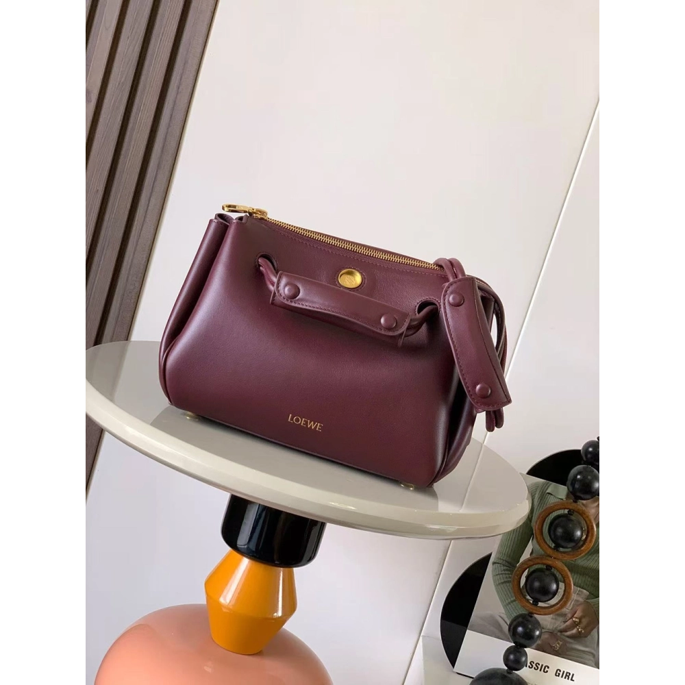 Loewe Madrid bag in supple calfskin,Loewe Bags