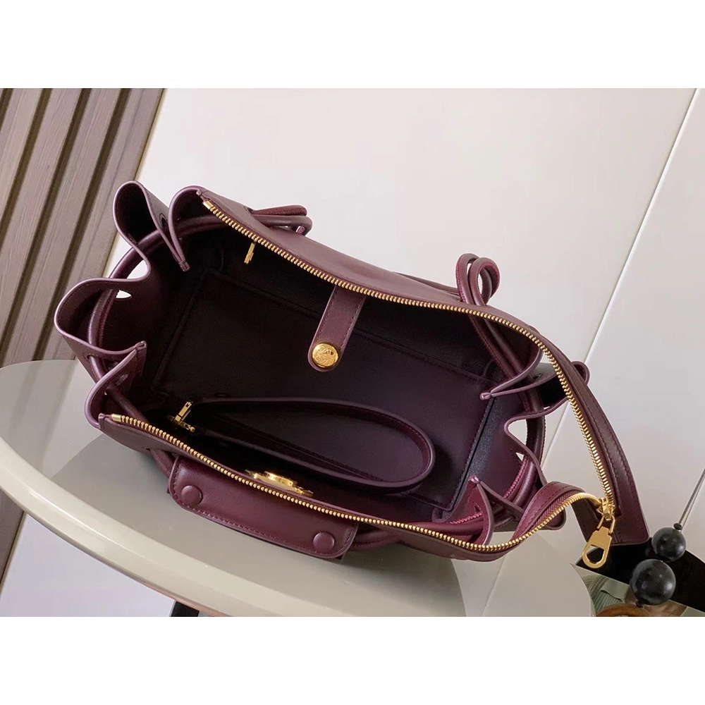 Loewe Madrid bag in supple calfskin,Loewe Bags