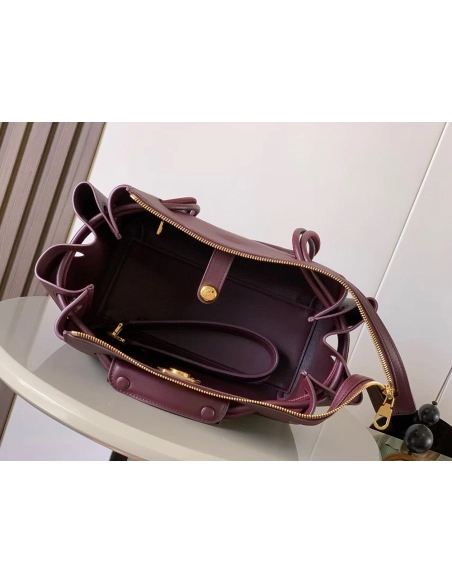 Loewe Madrid bag in supple calfskin,Loewe Bags