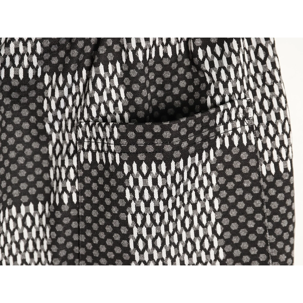 Louis Vuitton Pharrell checkerboard rhinestone wool shorts TSK1,Louis Vuitton