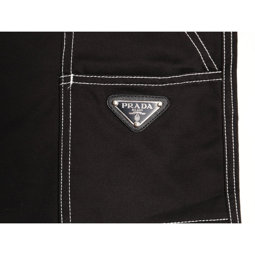 Prada triangle stitching cargo shorts,Prada