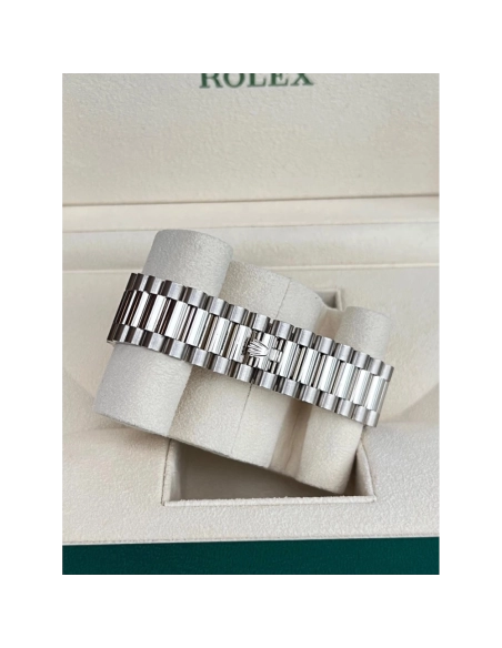 Day Date M228239-0033 Olive Green Dial Size 40mm