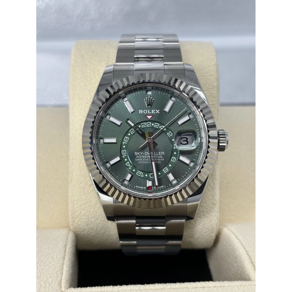 Sky Dweller M336934-0001 Mint Green Dial