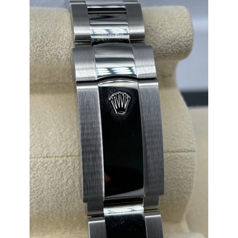 Sky Dweller M336934-0001 Mint Green Dial