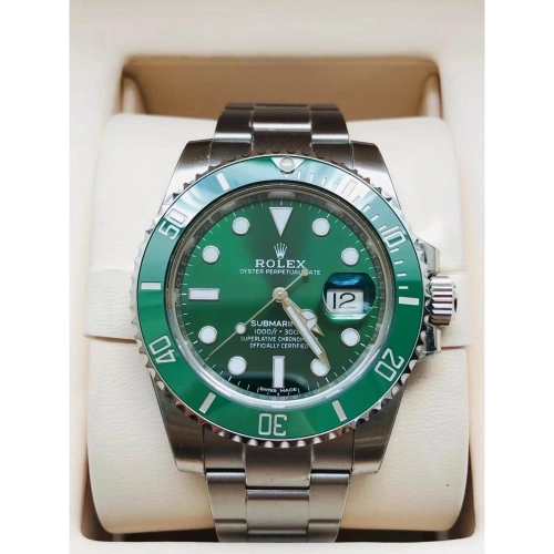Submariner 116610LV-0002 Green Dial Size 40mm