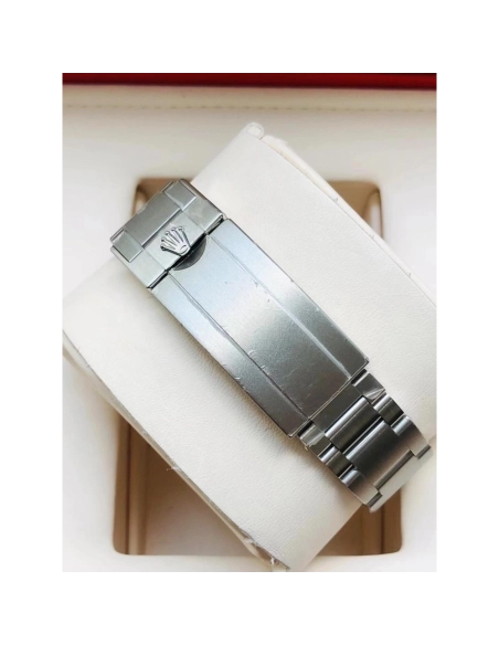 Submariner 116610LV-0002 Green Dial Size 40mm