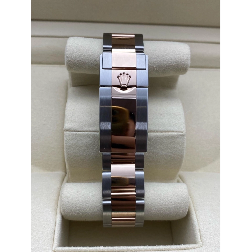 Yacht Master M126621-0001 Brown Dial Rose Gold Size 40mm