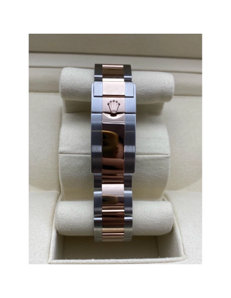 Yacht Master M126621-0001 Brown Dial Rose Gold Size 40mm