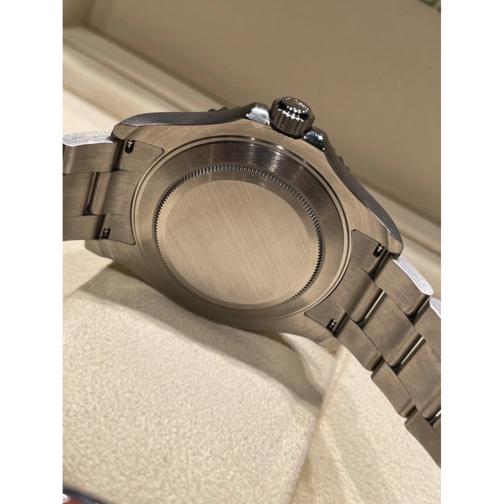 Yacht Master M226627-0001 Pure Black Dial Size 42mm
