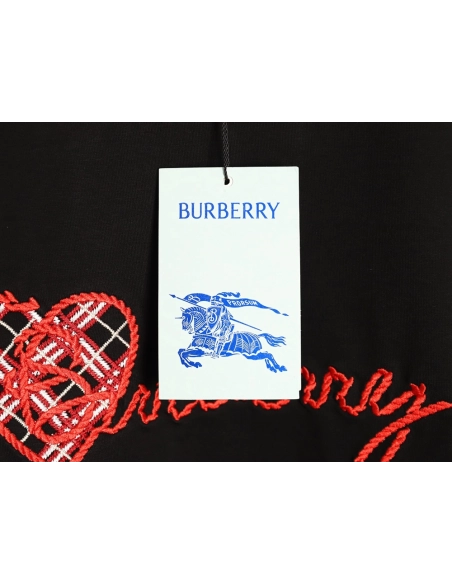 Burberry Heart Letter Embroidered Round Neck Short Sleeve T-shirt TSK2,Burberry