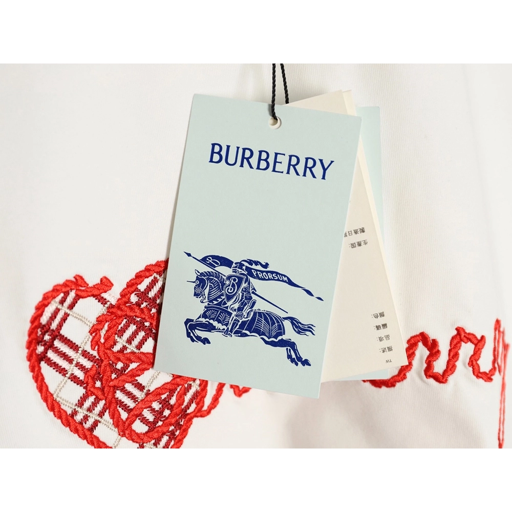 Burberry Heart Letter Embroidered Round Neck Short Sleeve T-shirt,Burberry