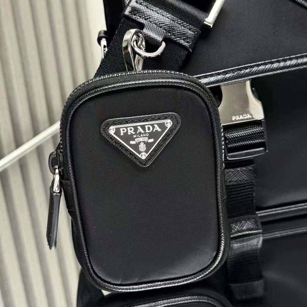 Prada Re-Nylon and Saffiano leather shoulder bags 2VD034 22X16X8.5cm,Prada Bags
