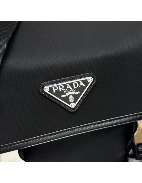 Prada Re-Nylon and Saffiano leather shoulder bags 2VD034 22X16X8.5cm,Prada Bags