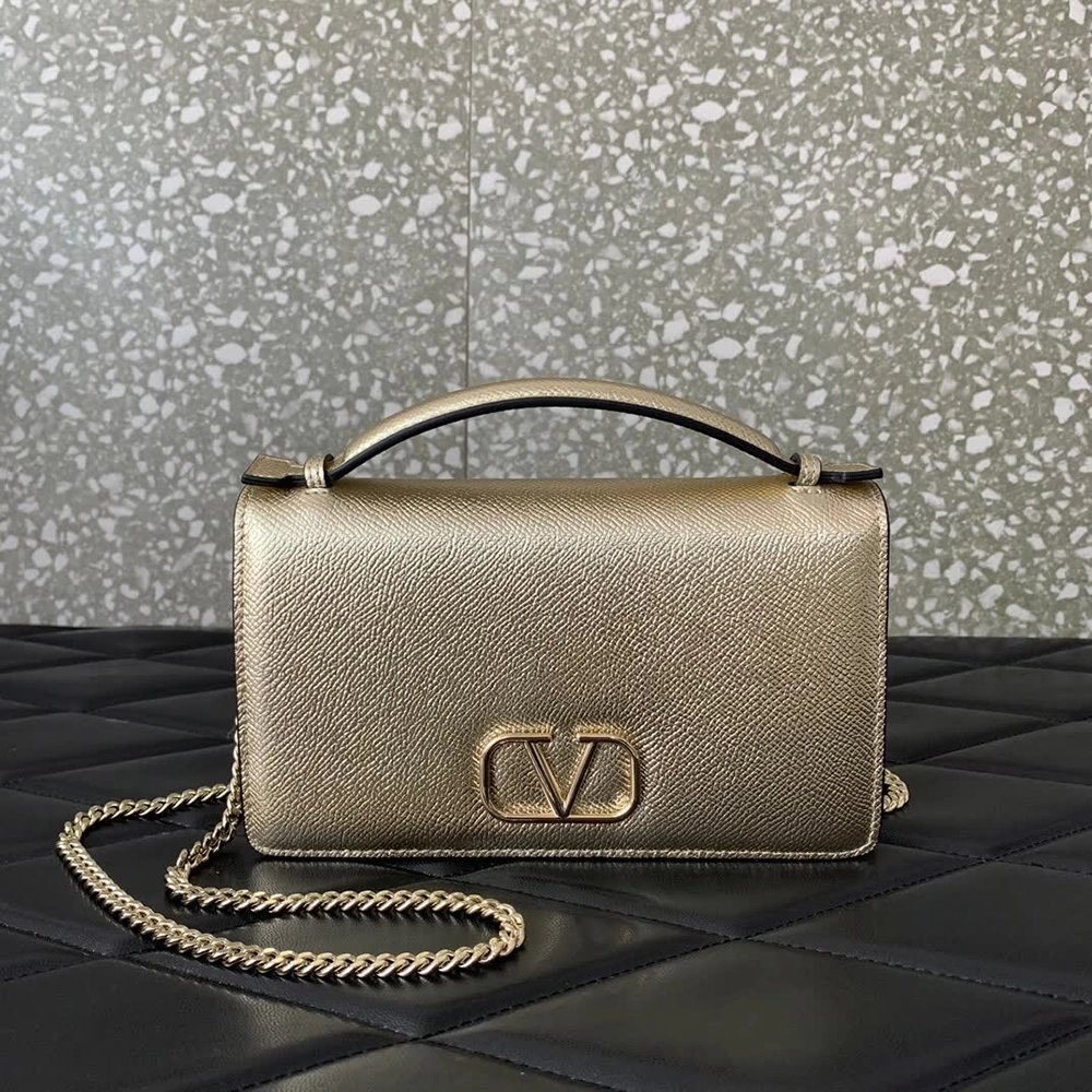 Valentino Garavani V Logo bags 72E068 19X10.5X4cm,Valentino Bags