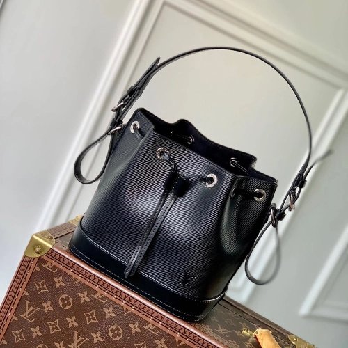 Louis Vuitton No¨¦ BB Bags M12847 20X20X15cm,Louis Vuitton Bags