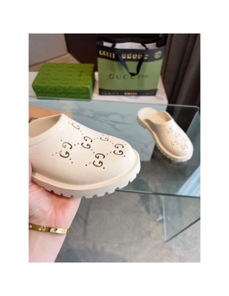 Gucci Slip-on Sandal Cut Out Monogram White,Gucci Slides