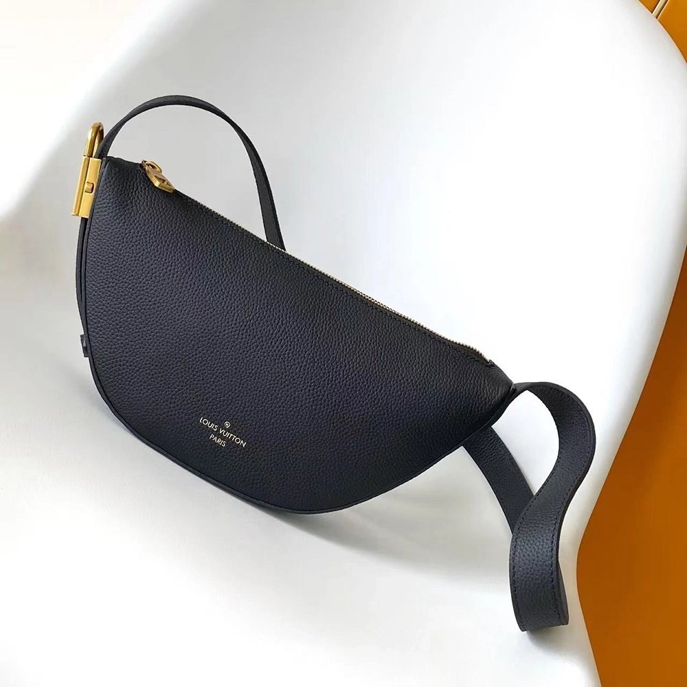 Louis Vuitton Low Key Bumbags M11429 28X13X5.5cm,Louis Vuitton Bags