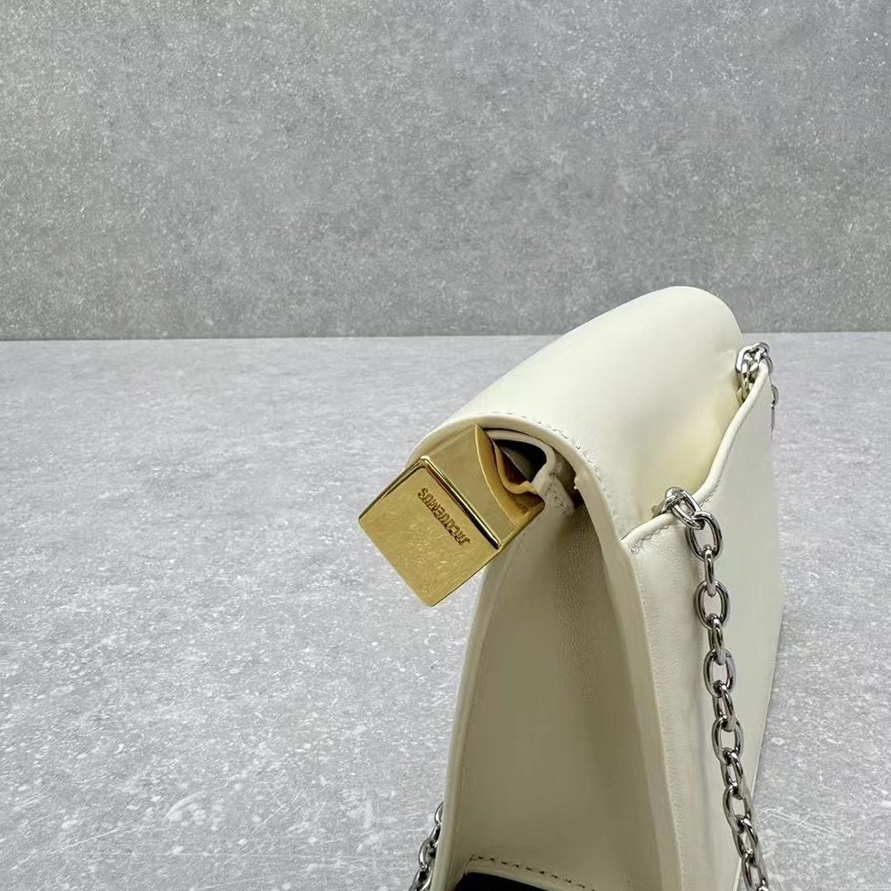 Jacquemus small Rond Carre clutch Bags L14115 12.5X19.4X6.6cm,Jacquemus Bags