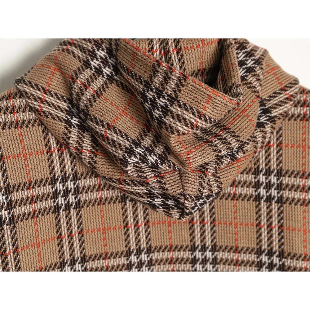 Burberry Large Check Blended Knitted Check Hooded Jacket,Burberry